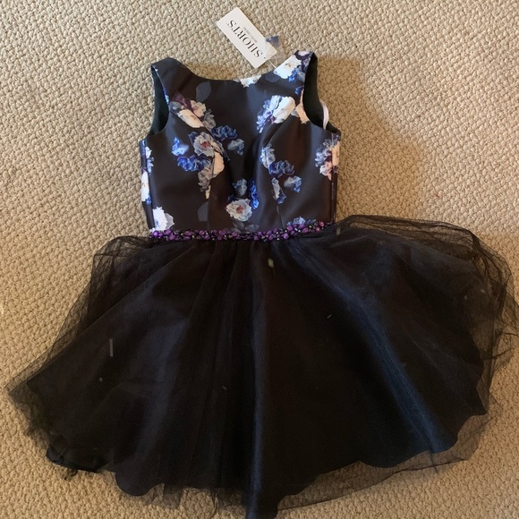 BEAUTIFUL PROM/ FORMAL/ HOCO/ PAGEANT DRESS - Picture 2 of 5